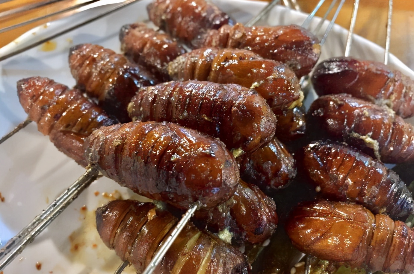 烧烤可以烤什么(烧烤可以烤什么菜) 烧烤可以烤什么(烧烤可以烤什么菜)