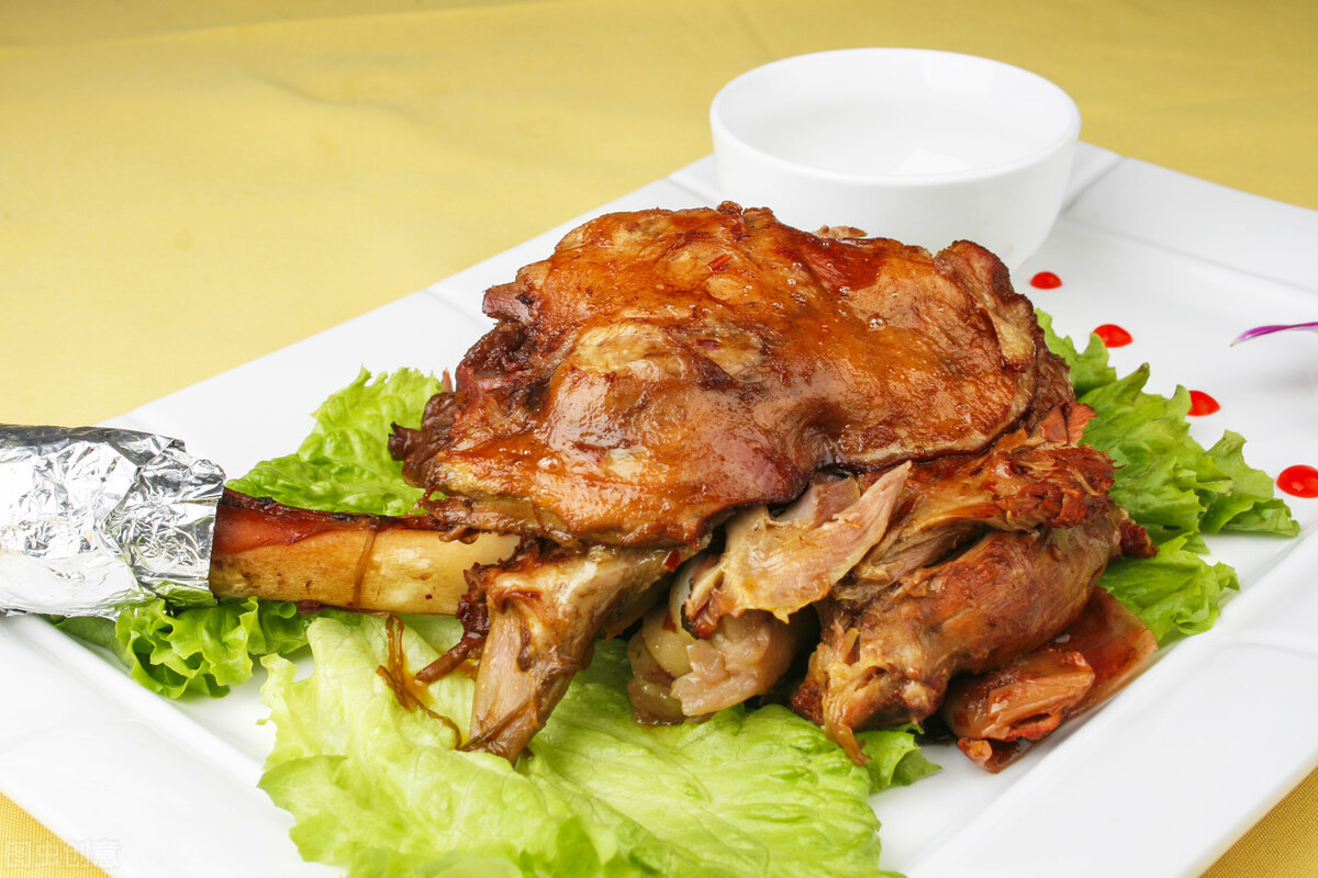 羊腿多少钱(羊腿多少钱一斤2023) 羊腿多少钱(羊腿多少钱一斤2023)