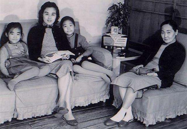 聂华苓(聂华苓还在吗) 聂华苓(聂华苓还在吗)