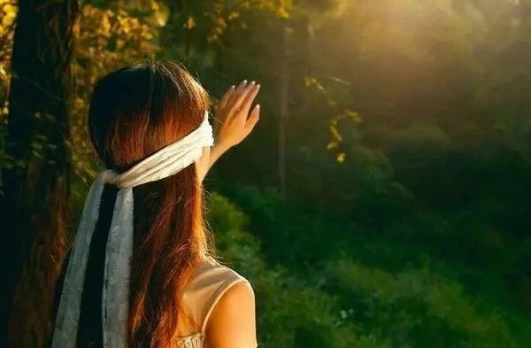 今生无缘来生再聚(今生无缘来生再聚是什么意思)