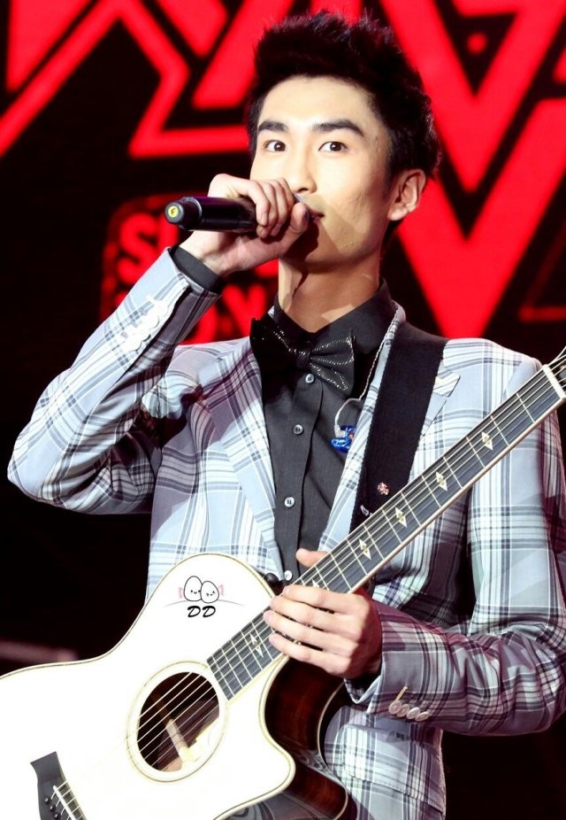 张阳阳(张阳阳rolling in the deep)